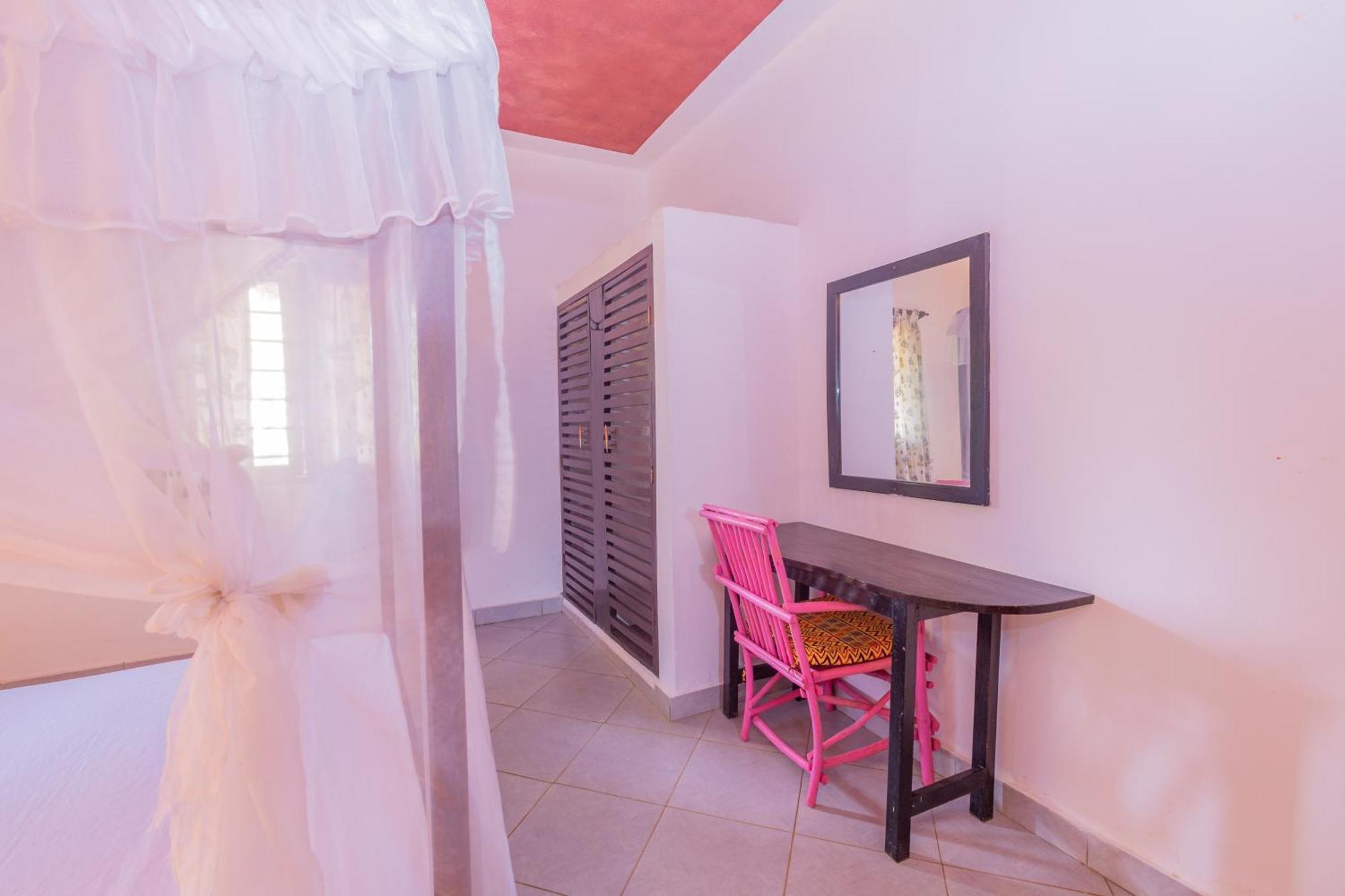 Villas Dora And Holly Diani Beach Kültér fotó