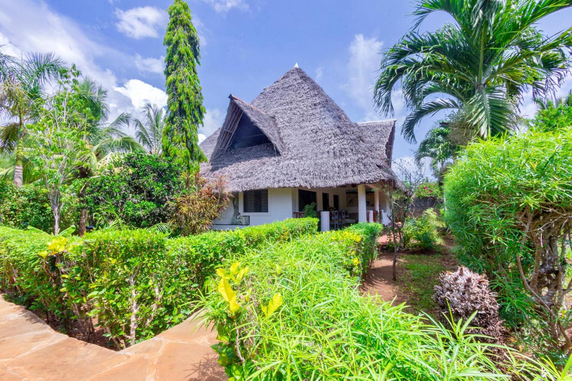 Villas Dora And Holly Diani Beach Kültér fotó